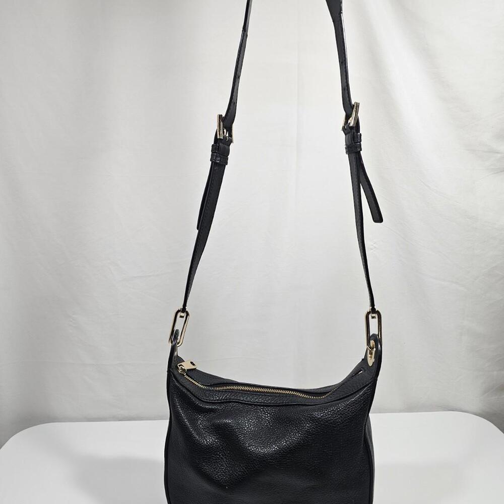 MICHAEL Michael Kors Raven Medium Leather Messenger Bag Black With Gold Hardwear - Picture 13 of 15